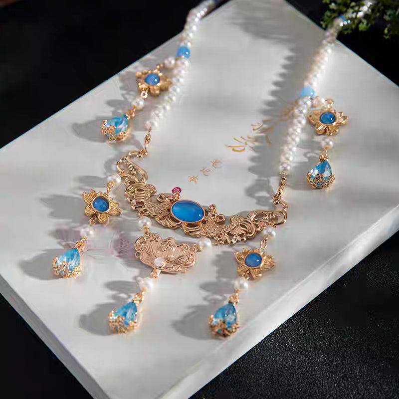 Blue Teardrop Pendant Ancient-Style Necklace - "Floating Raindrop Zero"