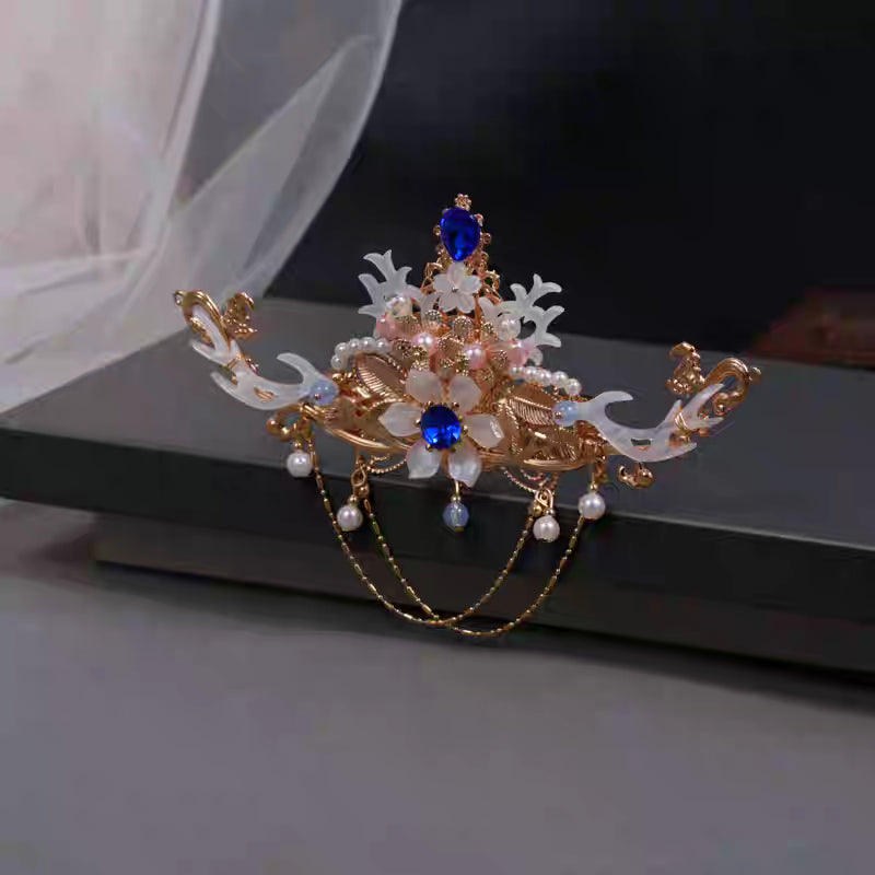 Ancient-style Dragon-horn Crown