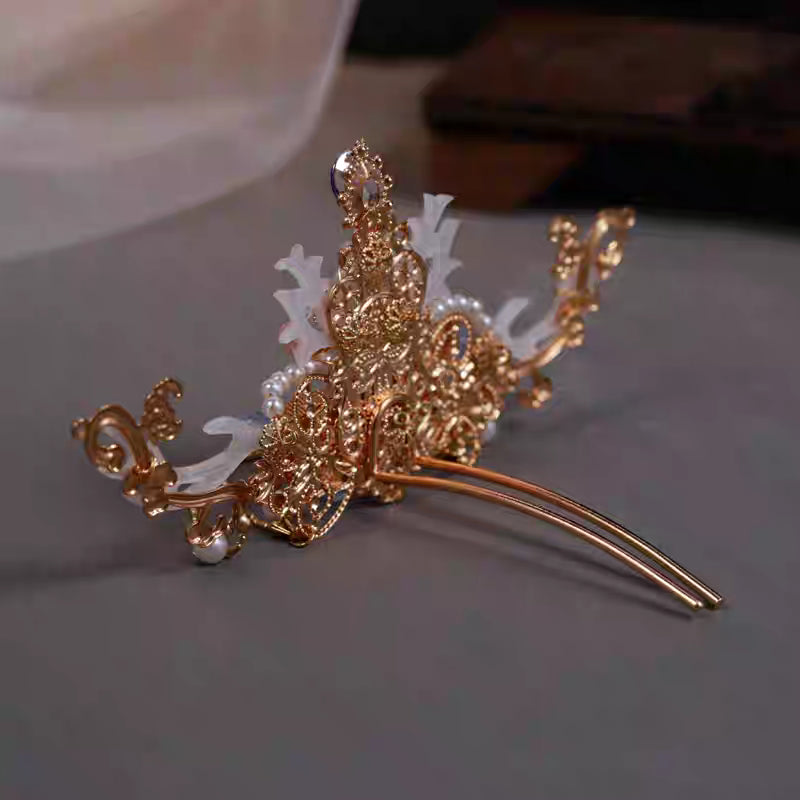 Ancient-style Dragon-horn Crown